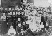 Lapuan nuorisoseuran jäseniä v. 1899.jpg