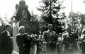 Pohjoismaisen Pyhäkoulukokouksen osanottajia Lapuan enkelipatsaalla v. 1947.jpg